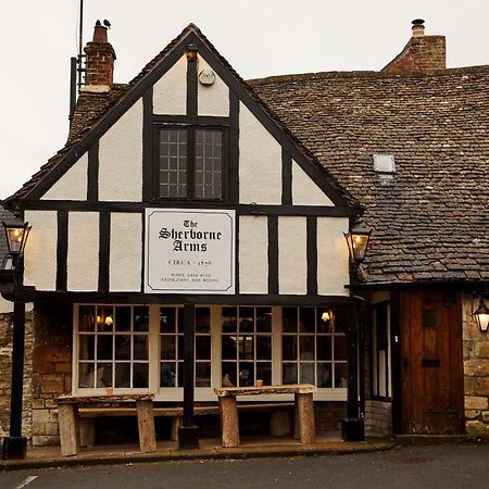 The Sherborne Arms Hotel Northleach Buitenkant foto